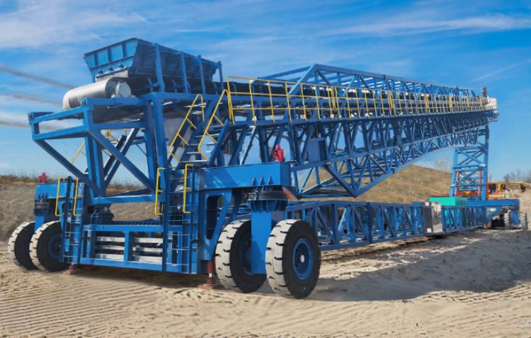 zoomry mobile ship loader.jpg